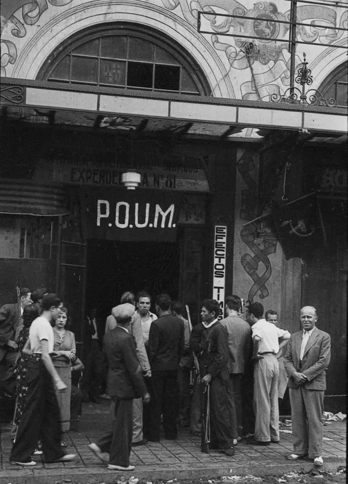 Bureau d’enrôlement à Barcelone